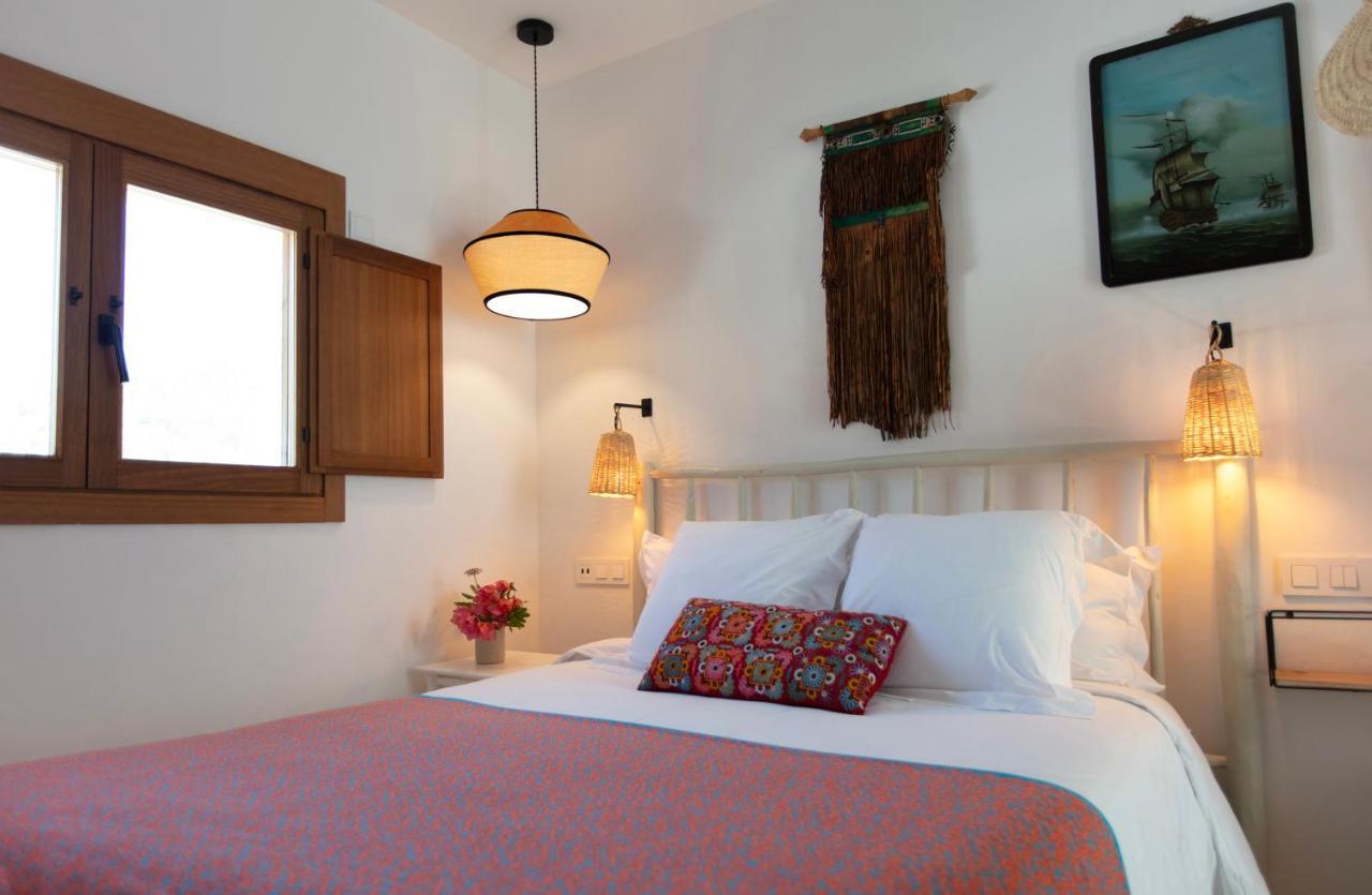 Hostal Mar Y Sal (Adults Only) Сан-Хосе Экстерьер фото